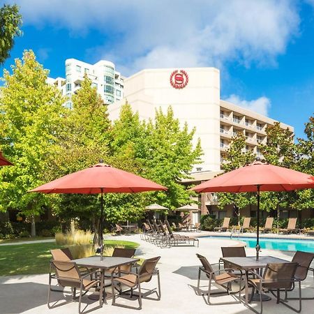 Sheraton Vancouver Airport Hotel Richmond Ngoại thất bức ảnh